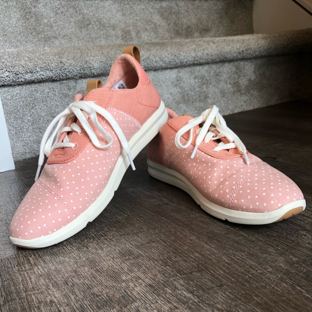 Toms Sneakers